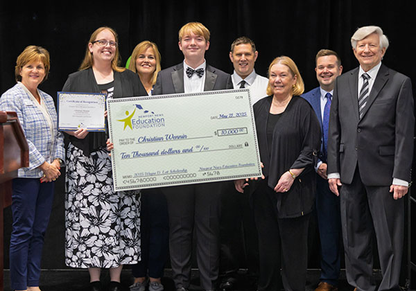 Salute to Success Student Recognition Dinner honors NNPS top students